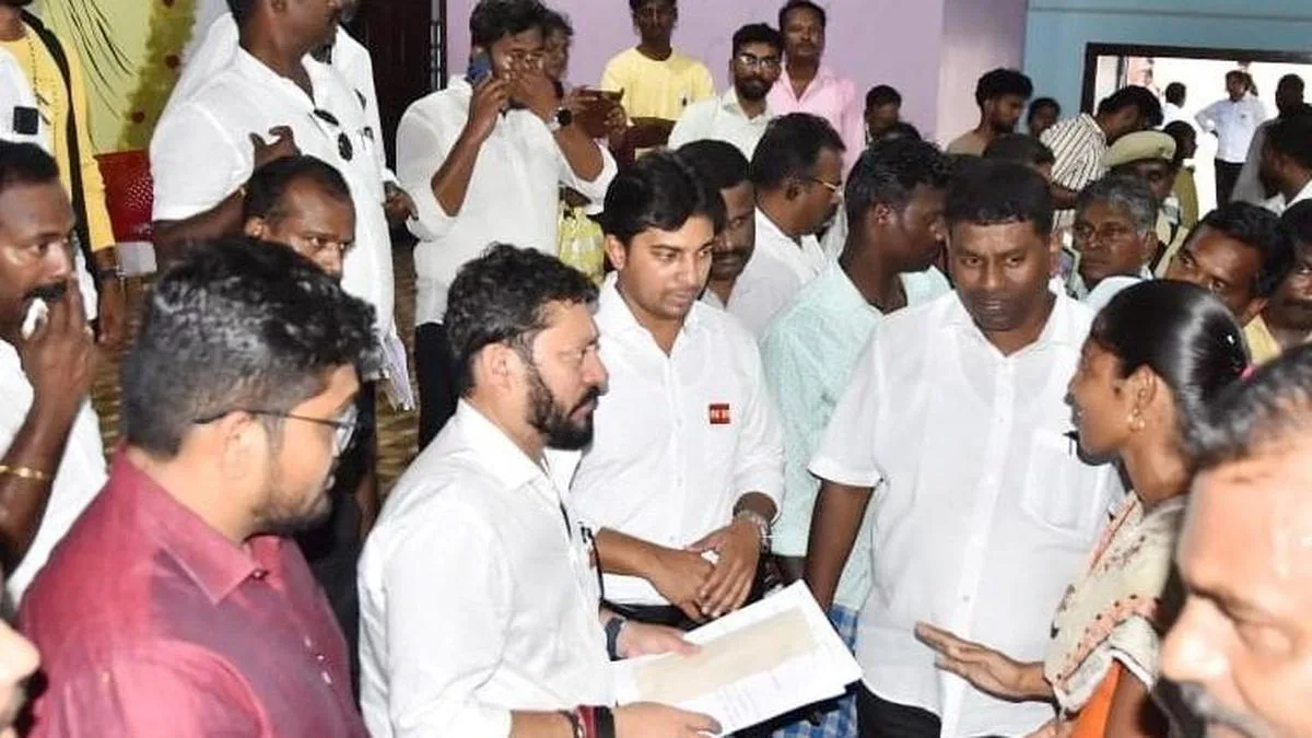 Fisheries Minister visits five coastal hamlets of Tirunelveli district; meets fishermen to understand their problems, demands