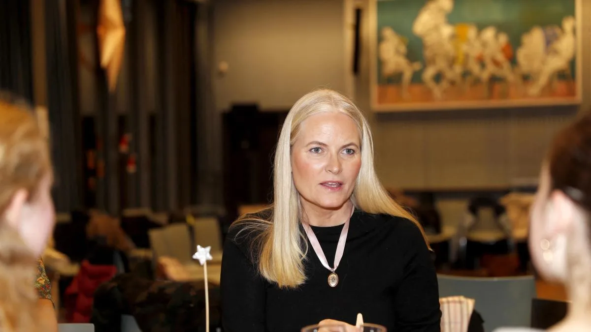Mette-Marit, nueva reina consorte de Noruega tras la muerte de Harald V: de su vínculo con Epstein a los problemas judiciales de su hijo