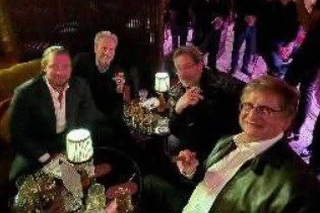 Conversas extraídas do celular de Vorcaro mostram Gonet e ex-banqueiro em noite de charutos e uísque em Londres