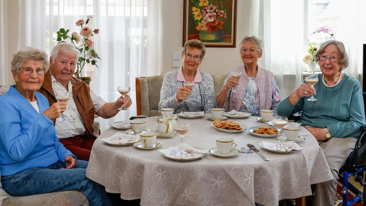 Nordfriesland: Um fit zu bleiben, setzen Erika (97) und ihre 4 Geschwister auf kalte Duschen, frisches Gemüse und Bewegung