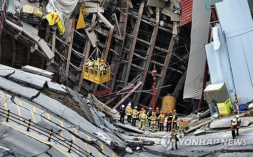 신안산선 광명구간 내달 공사 재개…주민·시·시공사, 안전선언
