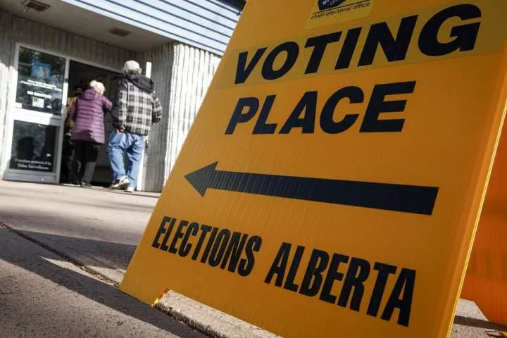 ‘Hardly surprising’ many Alberta business leaders staying mum on separation: expert