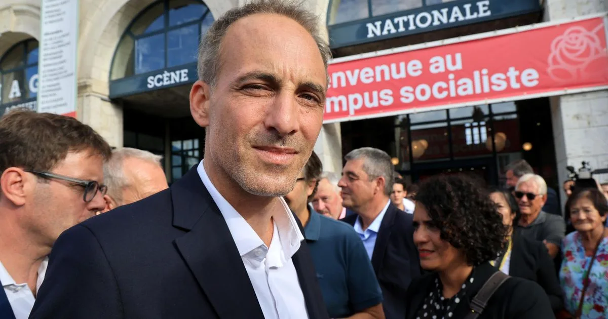 « Ça va être une boucherie… » : ciblé par Hollande et Faure, le piège de la primaire socialiste prêt à se refermer sur Raphaël Glucksmann ?