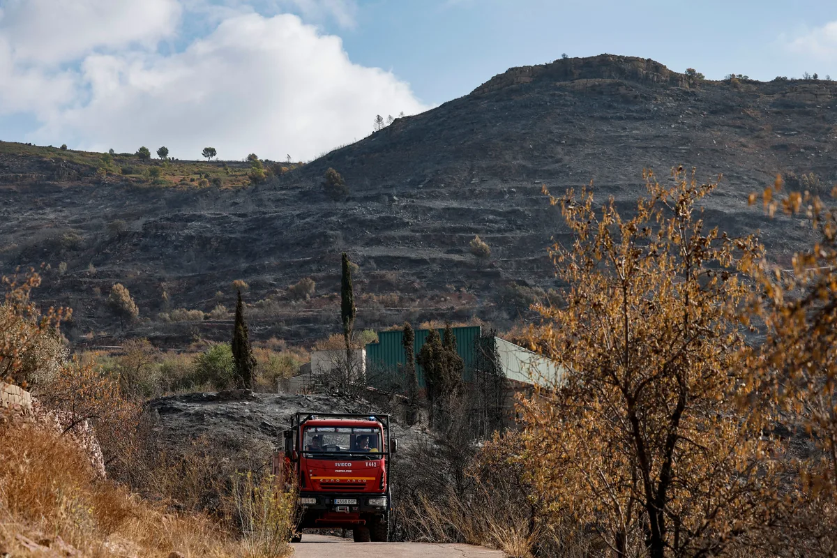 Estabilizado el incendio forestal de Segorbe tras calcinar 630 hectáreas: “Se nos ha quemado nuestro pulmón verde”, lamenta el alcalde de Gátova