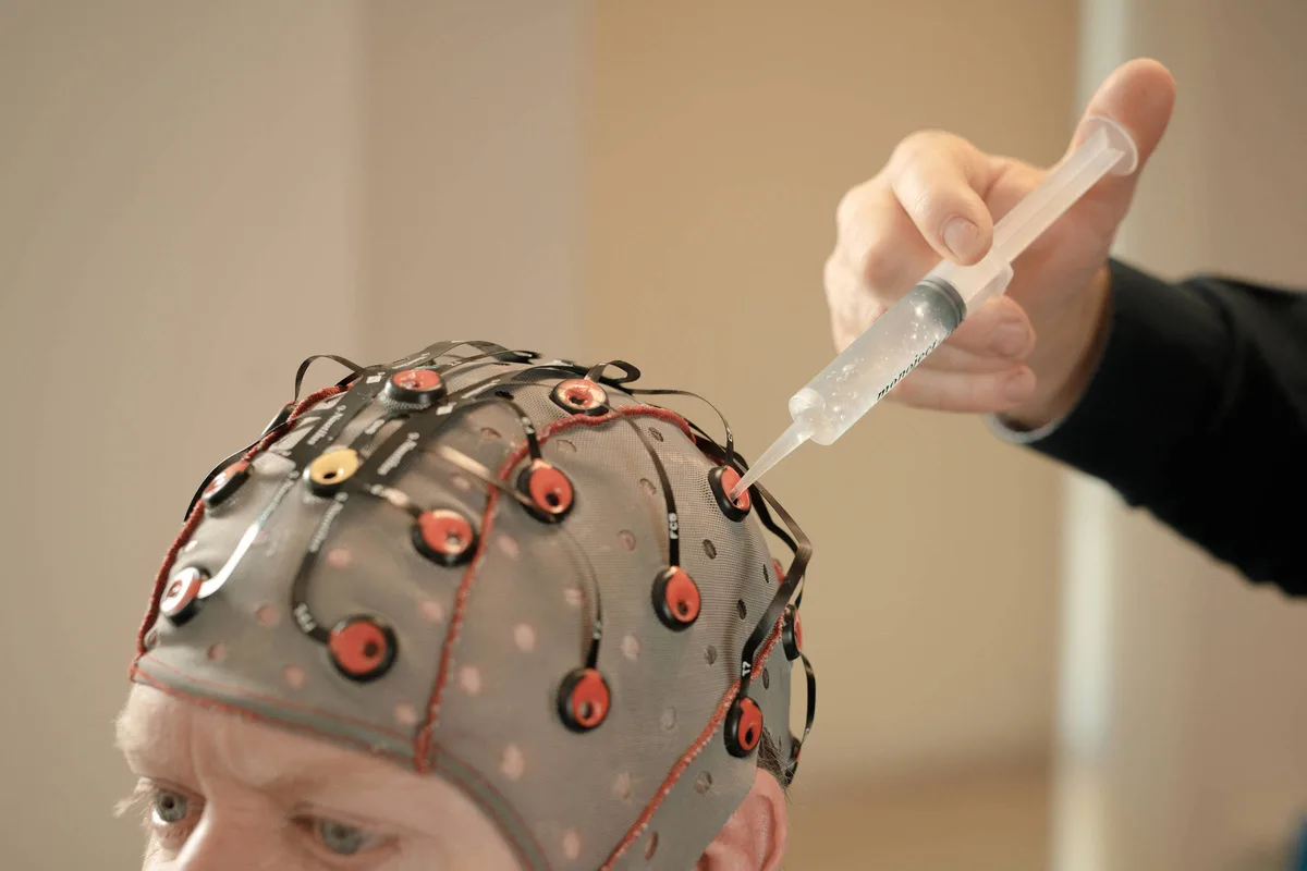 ONU alerta para ameaça à privacidade com avanço de neurotecnologias