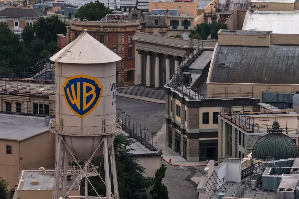 Movie Theater Owners Reverse Course on Paramount-Warner Bros., Now Favor Settlement Talks