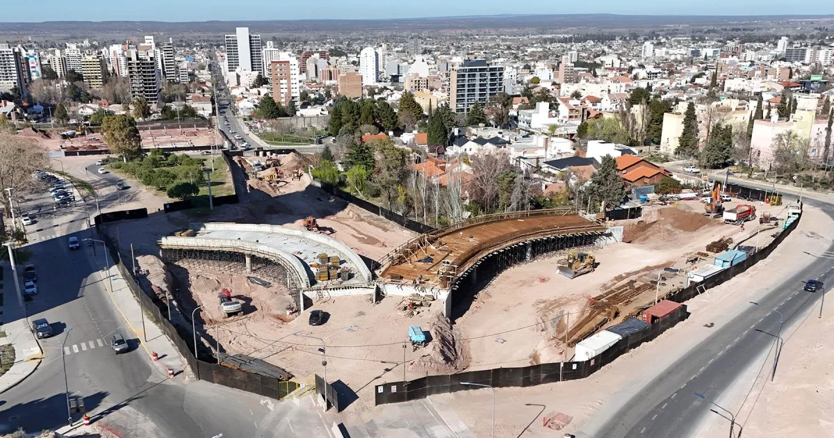 «Para fin de año es una obra terminada»: avanza la construcción del Acceso Norte en Neuquén