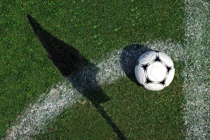 Toronto man charged with sexually assaulting youth during soccer lesson: police