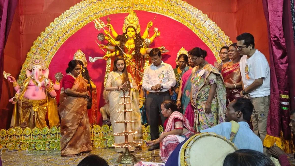 India’s largest red light area in Kolkata’s Sonagachi inaugurates Durga Puja
