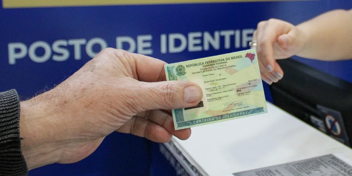 SAC itinerante realiza emissão da nova Carteira de Identidade Nacional em Feira de Santana; saiba mais