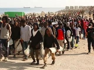 Dépitée, l’Italie voit revenir des migrants de chez ses voisins européens