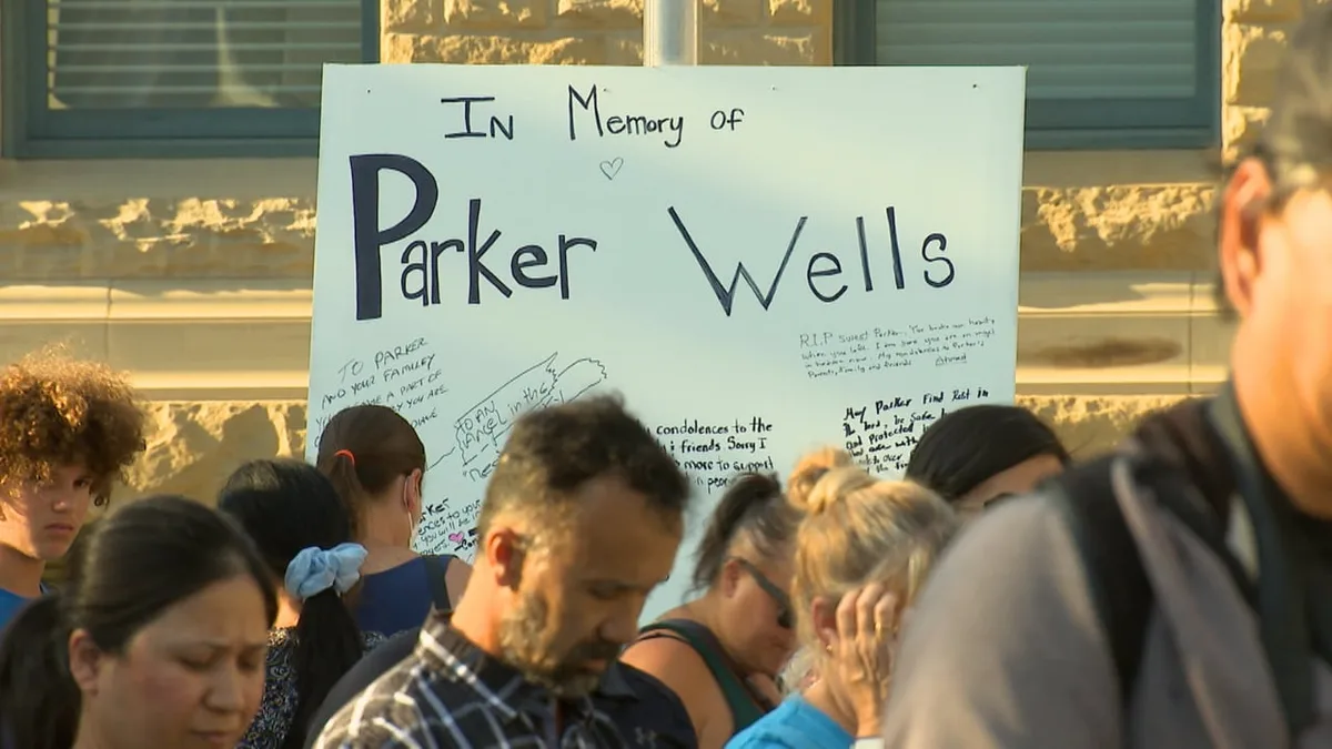 911 dispatch ‘mistakes’ delayed search for Calgary boy who went missing from care facility: city