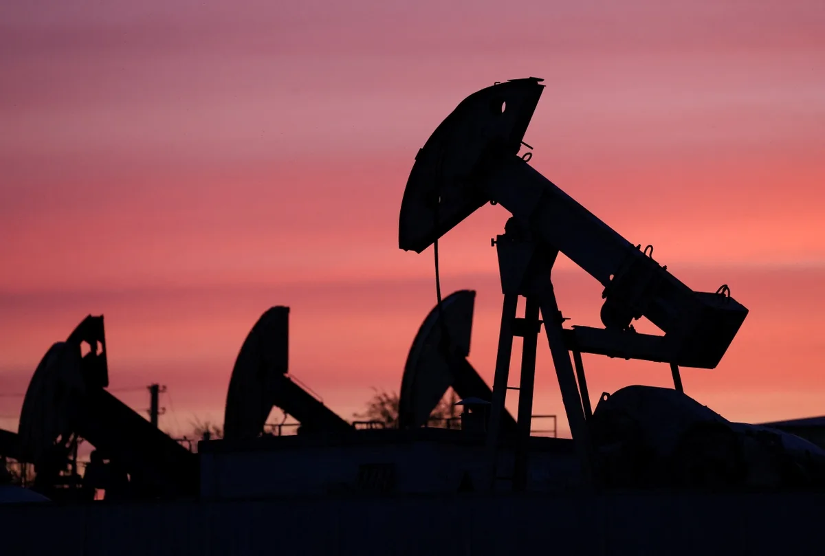 Petróleo sobe com dúvidas sobre acordo entre EUA e Irã e preocupações com abastecimento