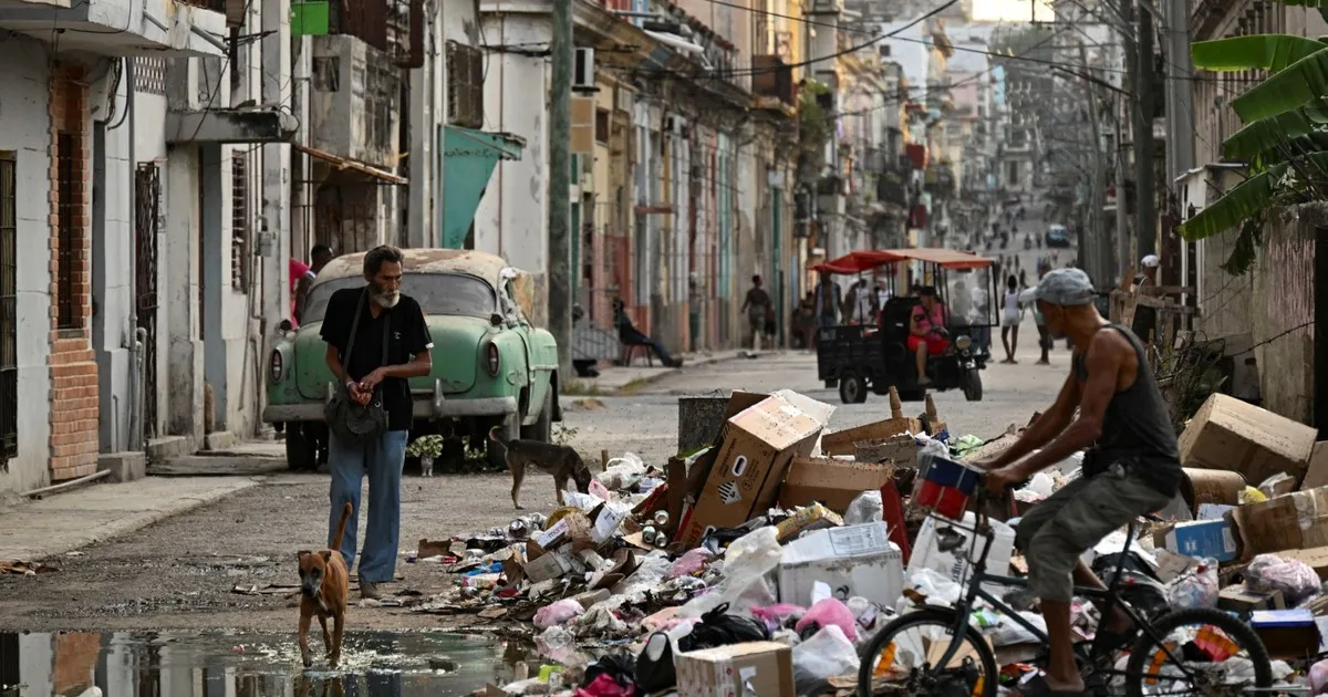 Crisis en Cuba: La Habana se derrumba por los apagones, el éxodo y una profunda incertidumbre sobre su futuro