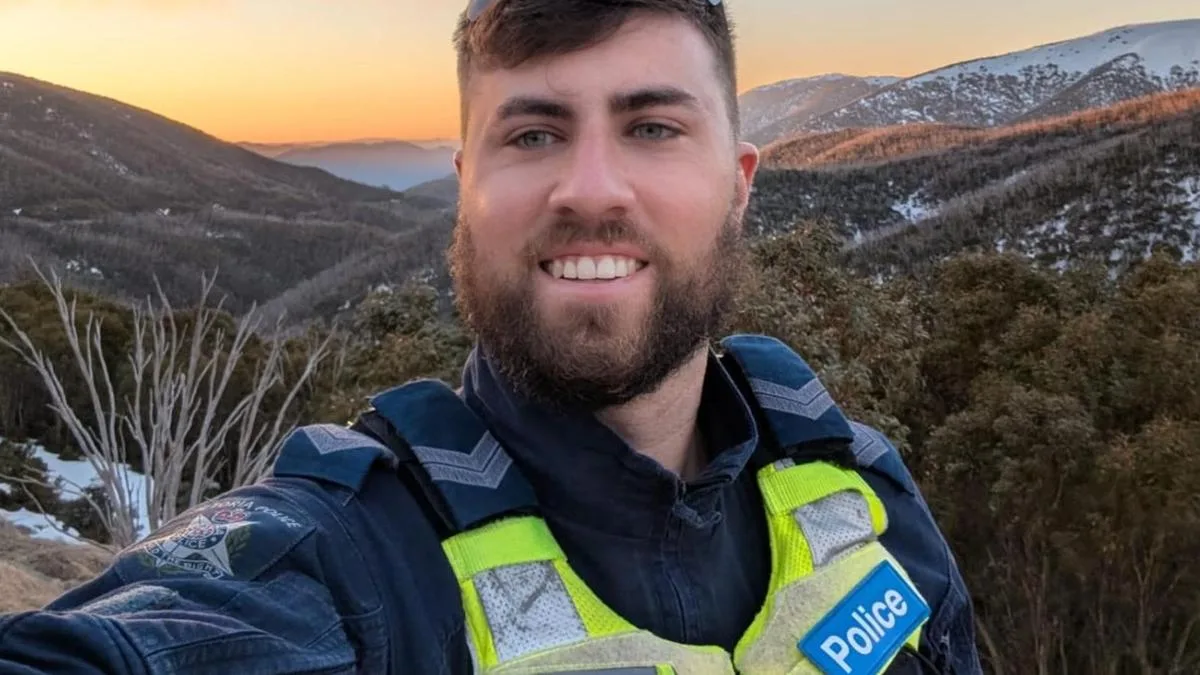 Slain Victorian Police officers honoured in heartbreaking tributes one year on from horror Porepunkah shootings