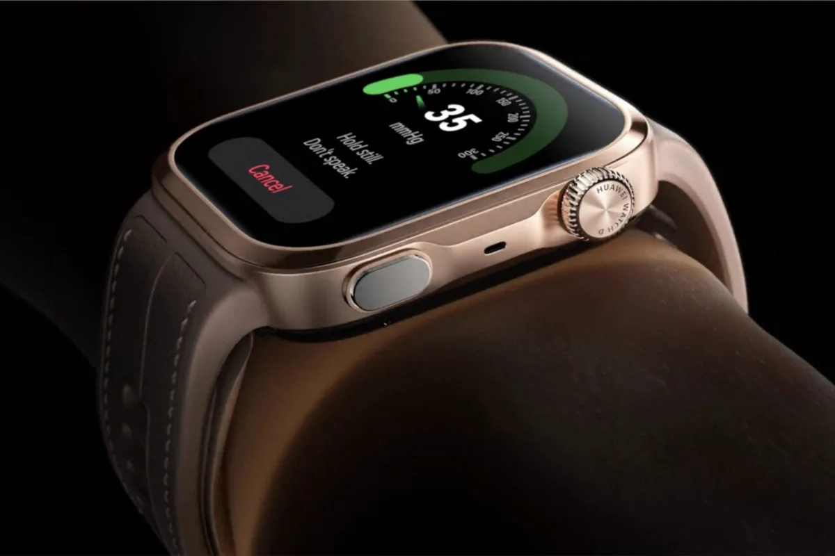 Huawei’s Watch D3 Doubles as an Inflatable Blood Pressure Cuff