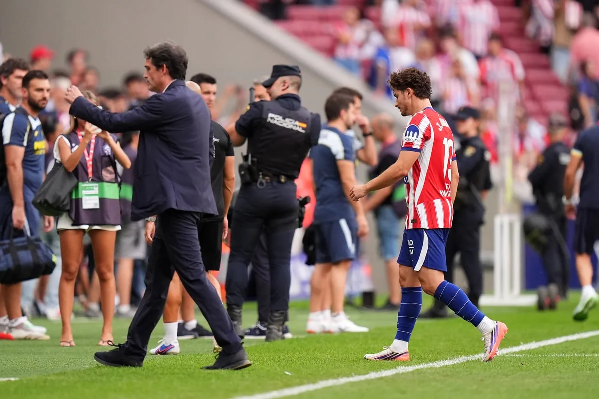 Atletico Madrid make Julian Alvarez decision after Arsenal handed hope for blockbuster transfer