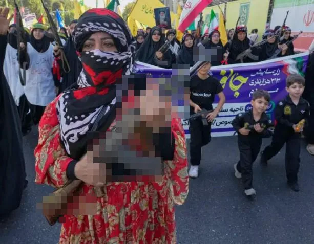 Irán está reclutando a niños de tan solo 12 años para entrenarlos en brigadas de ‘autosacrificio’