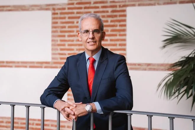 Luis Martínez-Sicluna (FEMP): "Los ayuntamientos tenemos suelo y dinero para construir viviendas, pero necesitamos que nos dejen hacerlo"