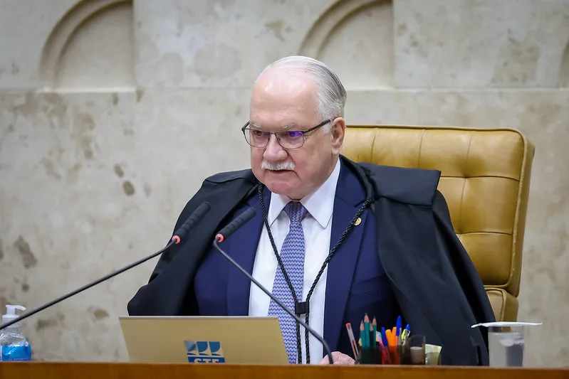 Edson Fachin se pronuncia sobre decisão de Moraes que revelou fonte de jornalista no Maranhão