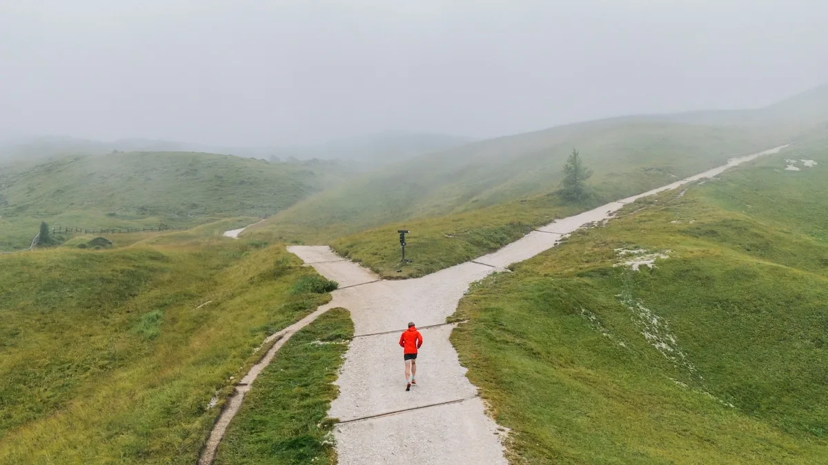 Kopf oder Bauch? Psychologen haben es getestet und zeigen: Wer sein erstes Bauchgefühl hinterfragt, entscheidet oft schlechter.