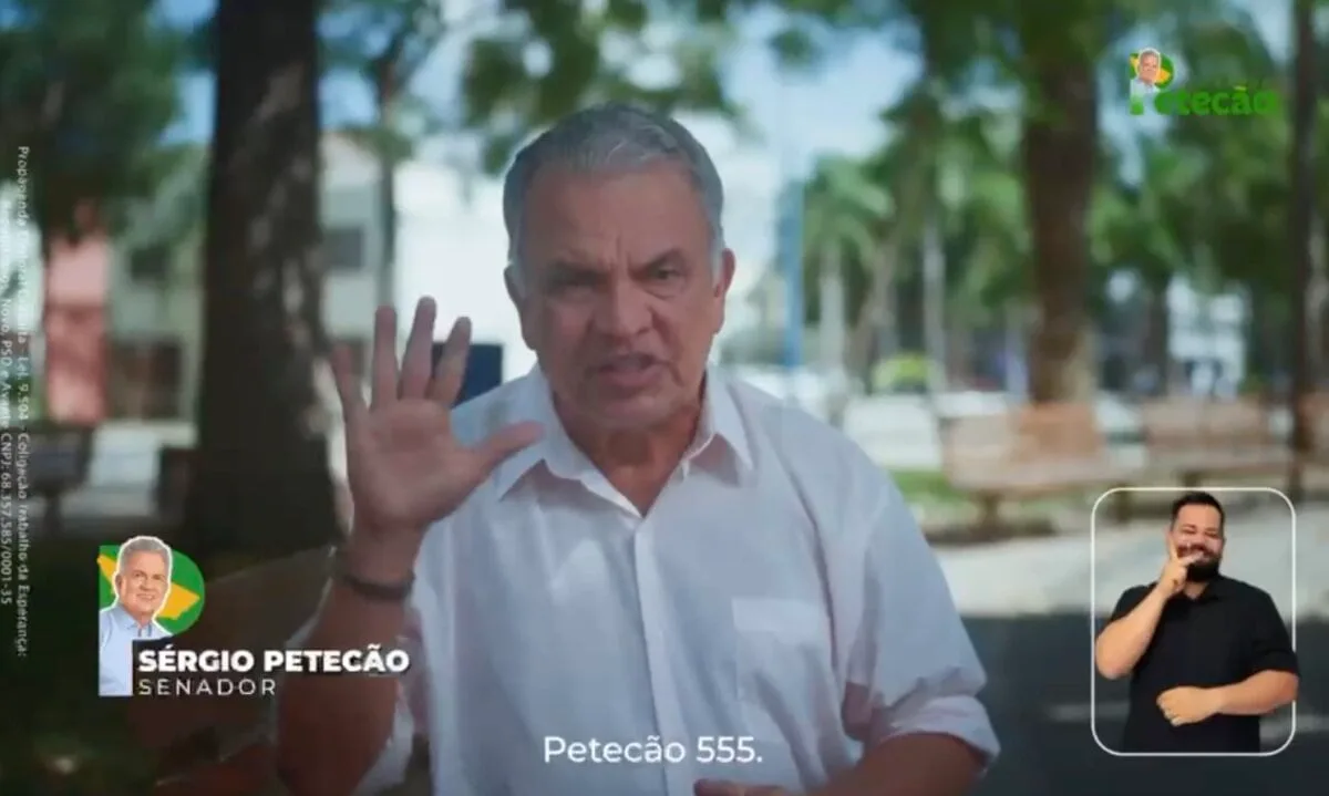 Petecão resgata trajetória em estreia eleitoral na TV: “acreano do pé rachado”
