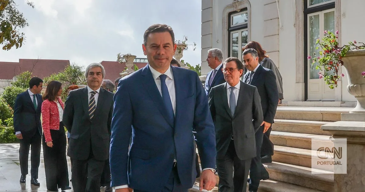 Transparência ainda não verificou todas as declarações de interesses e rendimentos do atual Governo