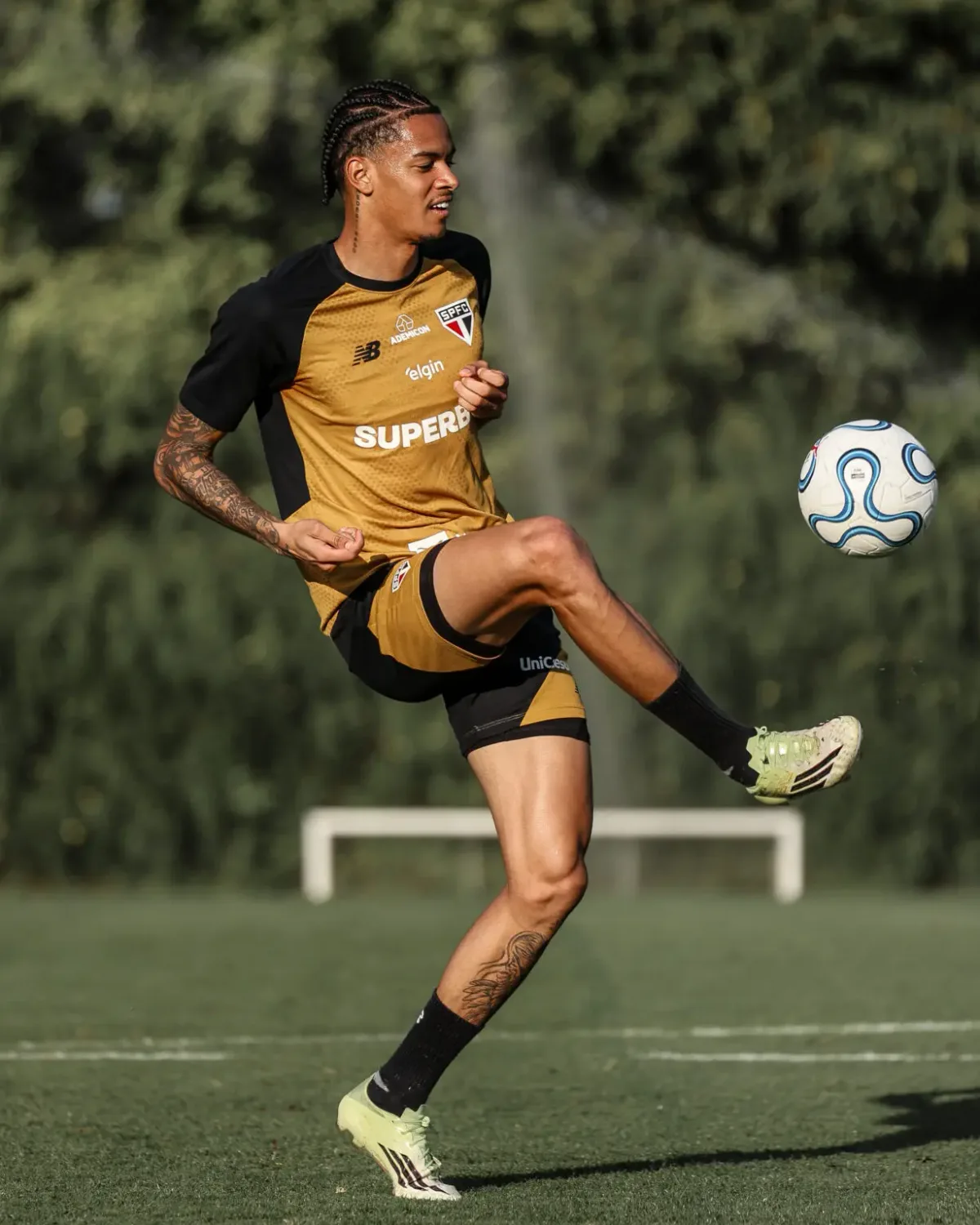 Veja fotos do último treino do São Paulo antes de enfrentar o Bolívar