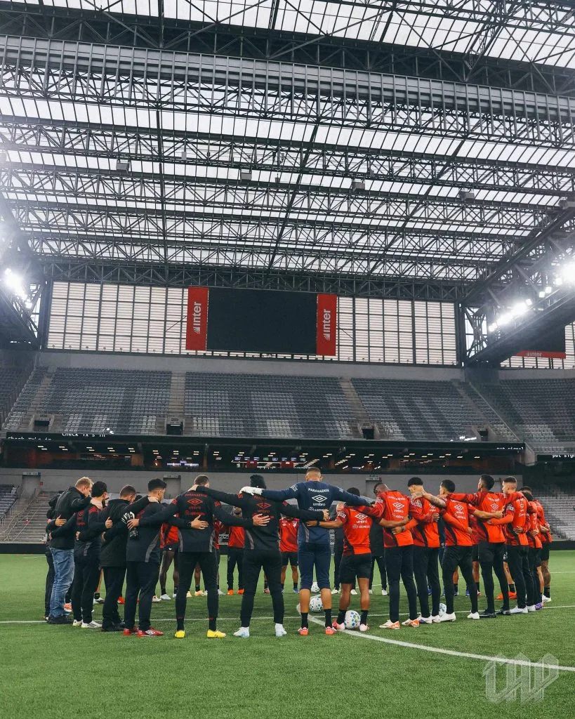 Athletico e Bahia se enfrentam em duelo direto pelo G-4 do Brasileirão