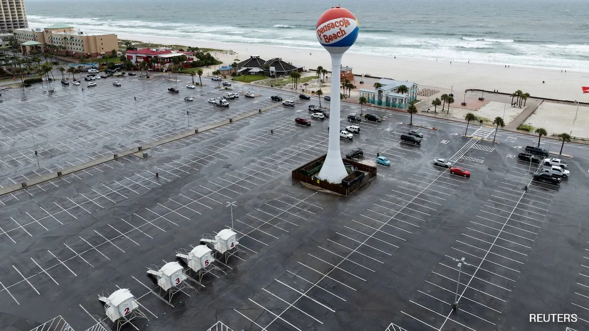 4,00,000 Without Power In Florida As Hurricane Isaias Makes Landfall