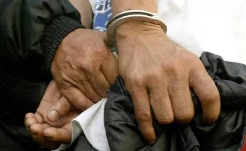 Cae presunto integrante de La Unión Tepito en Venustiano Carranza; le aseguran cartuchos útiles y droga