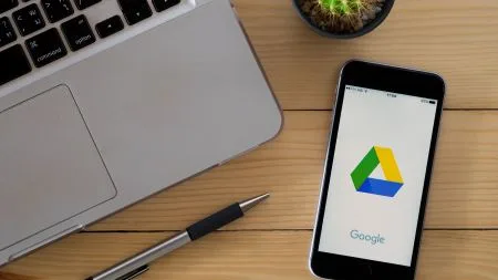 Google erleichtert das kostenlose Erstellen eigener Android-Apps per KI
