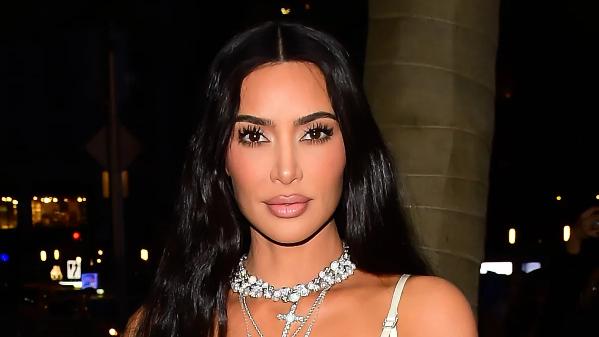 ¿Por qué Kim Kardashian ha recibido solo un euro por el millonario robo que sufrió en París?
