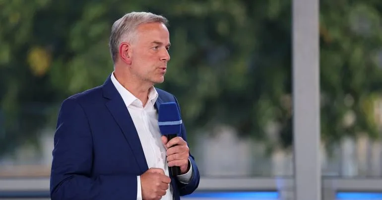 Merz deixará cargo até final do ano, prevê dirigente do AfD
