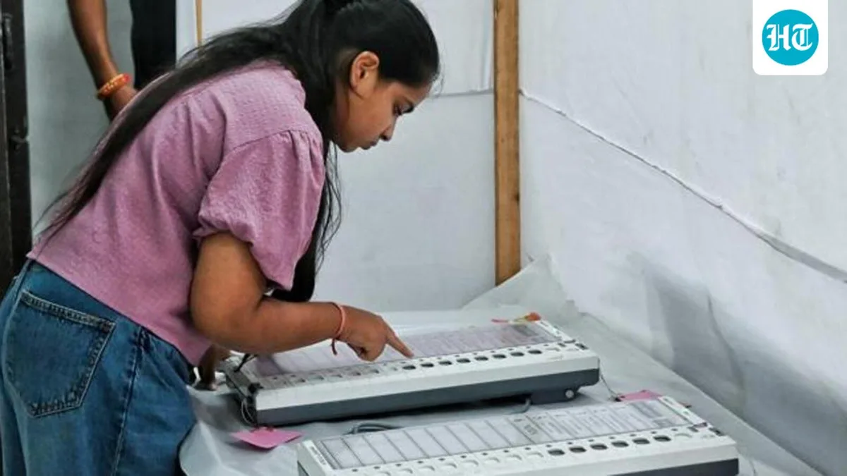 Delhi HC issues show cause notices to 140 candidates over DUSU poll violations