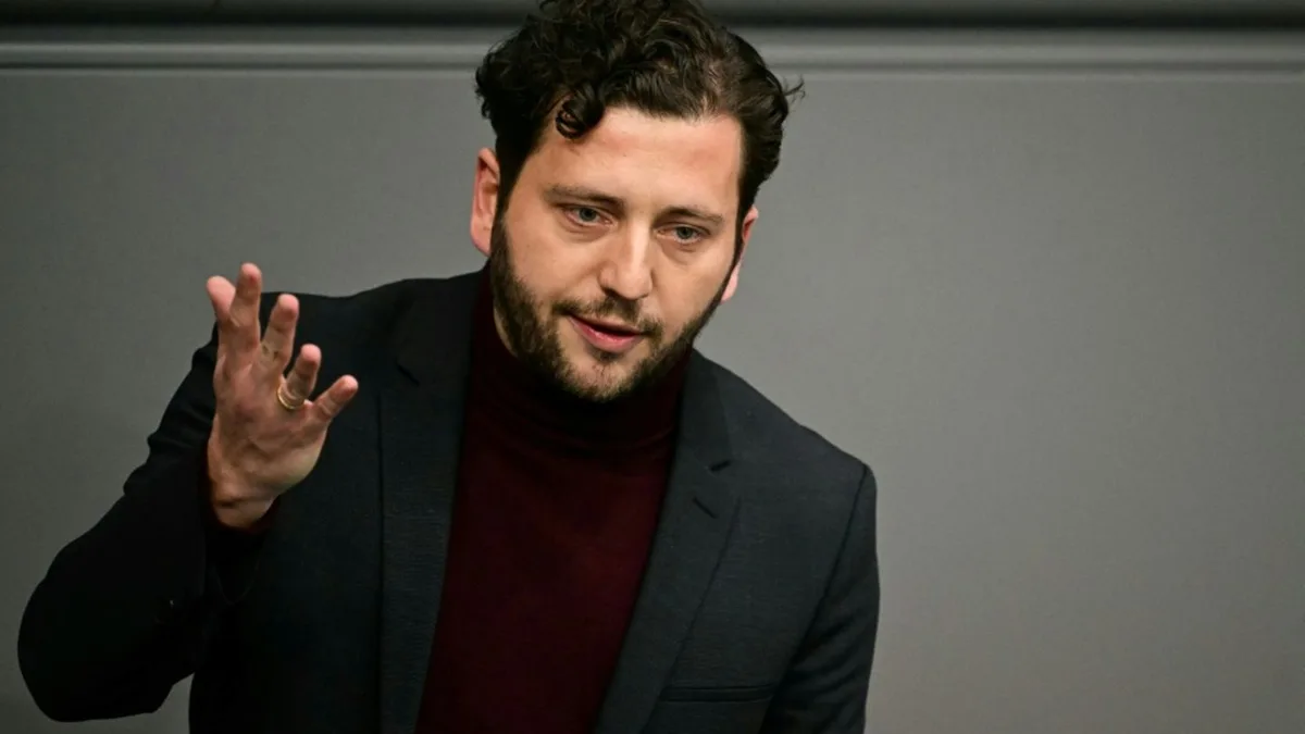 Grünen-Chef Banaszak: Interne Diskussionen bei Berliner Linkspartei nicht beendet