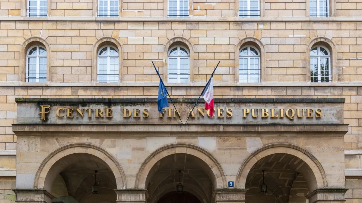 Après les derniers piratages de l'État, le hashtag #FrancePassoire revient sur les réseaux sociaux