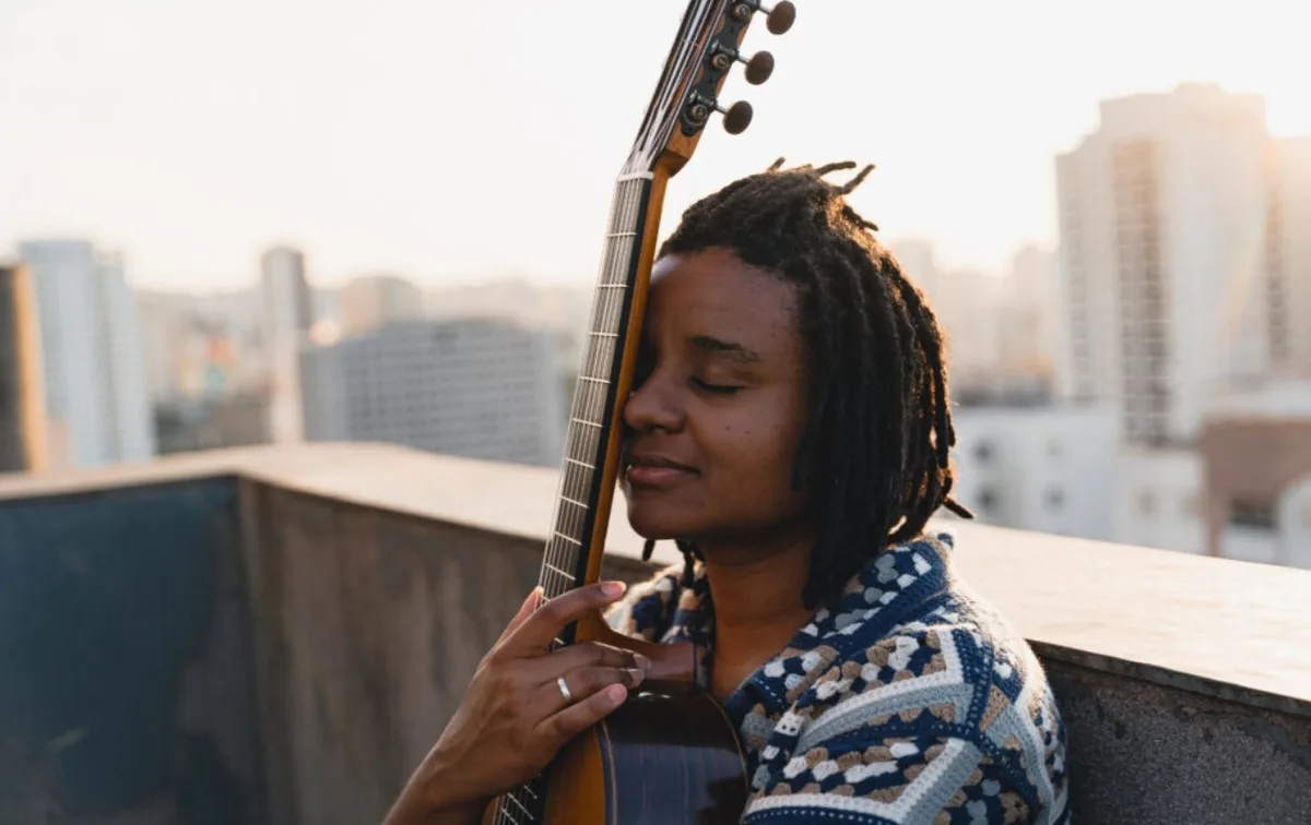 Violinista do interior de SP, primeira da Forbes Under 30, se apresenta em Tatuí: 'Voltar para casa'