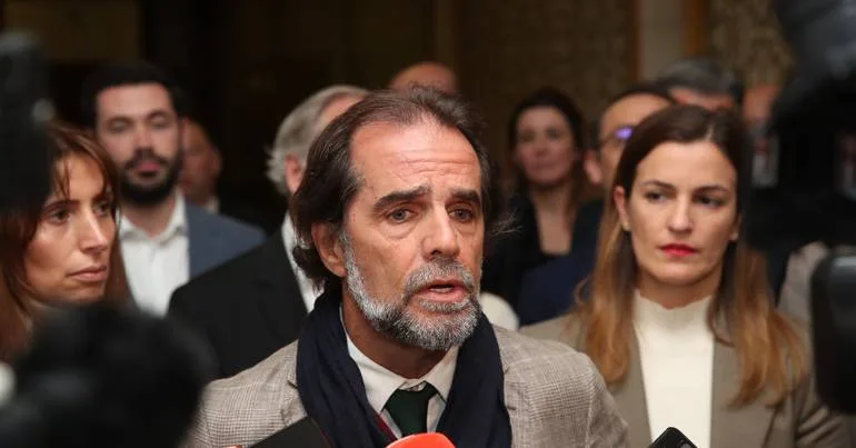 Madeira quer comprar propriedade de Lourdes Castro