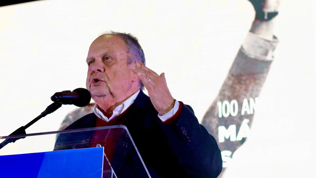 João Soares diz que comparar Carneiro a Ventura “é uma indecência”