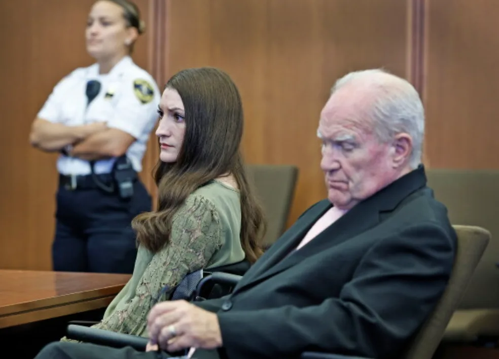 La atención que recibe Lindsay Clancy en un hospital psiquiátrico le está costando a los contribuyentes más de medio millón de dólares al año