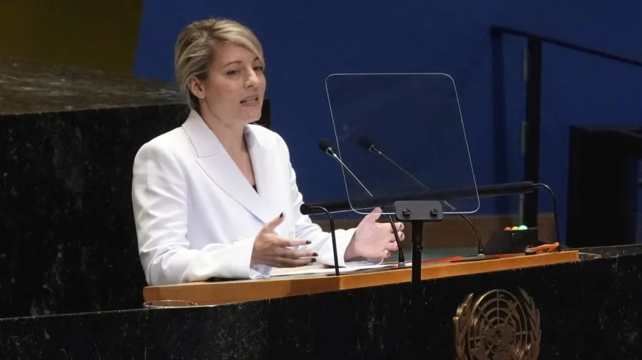 Canada's minister of industry: 'We'll always call it Lake Ontario'