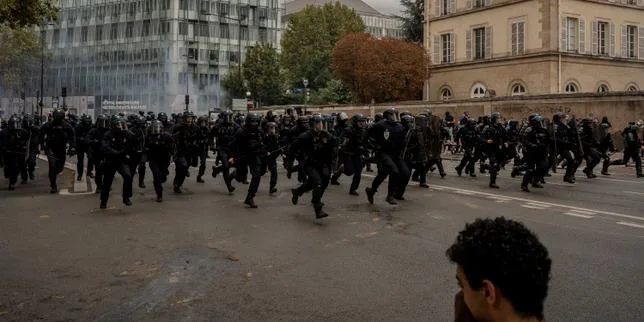 Manifestation du 17 octobre : Laurent Nuñez anticipe des centaines de « rassemblements spontanés », « manifestations » et « blocages » dans toute la France
