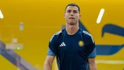 VÍDEO: Ronaldo quis mexer na barreira de um livre e... Fekir agradeceu