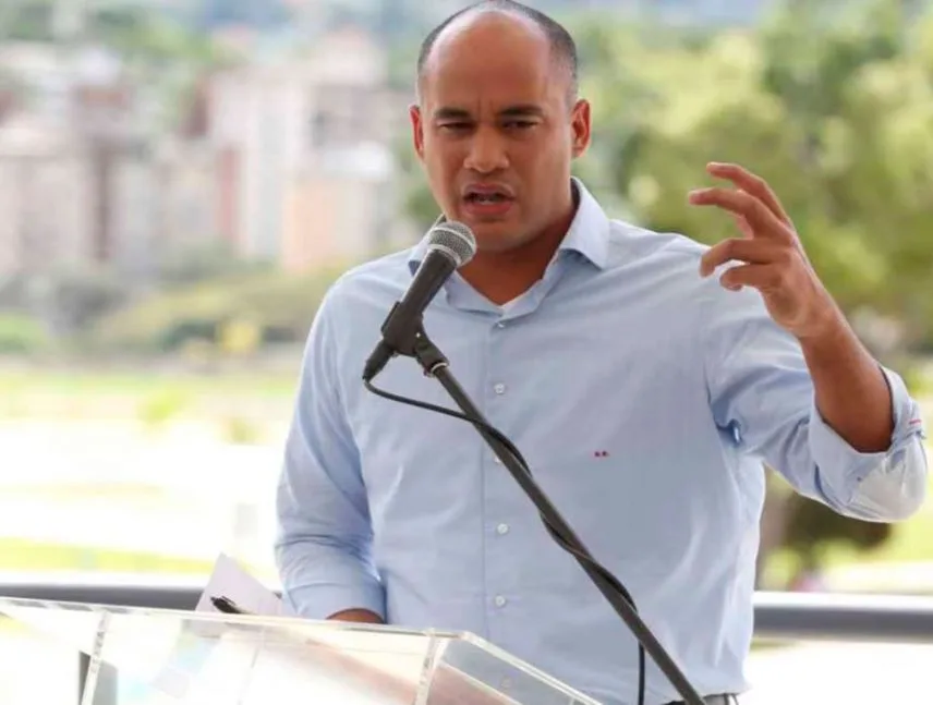 Héctor Rodríguez garantiza el retorno a clases el 14 de septiembre