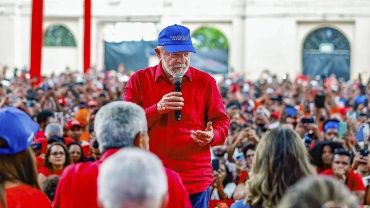 Campanha de Lula acusa Meta de interferir nas eleições em favor de Flávio Bolsonaro