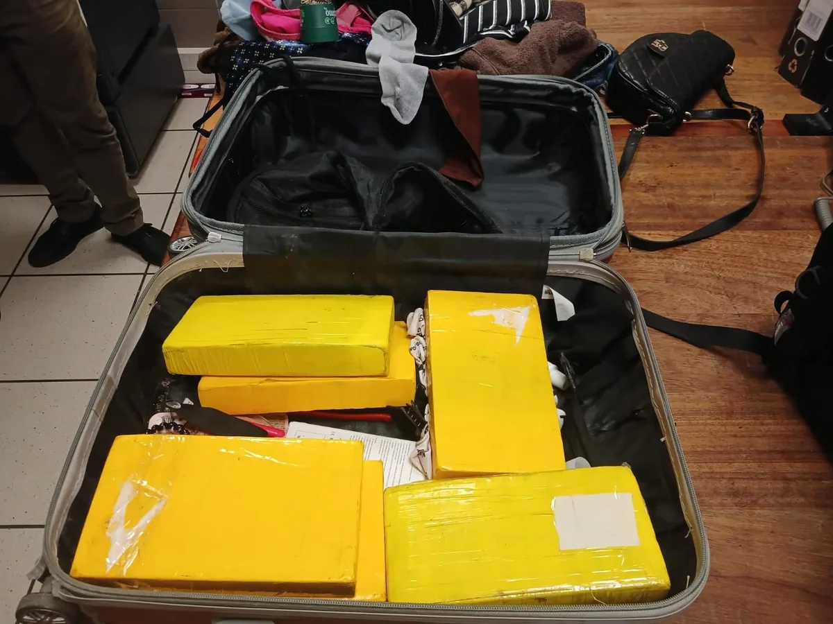 Cocaine worth R167m confiscated from Brazil flight at OR Tambo