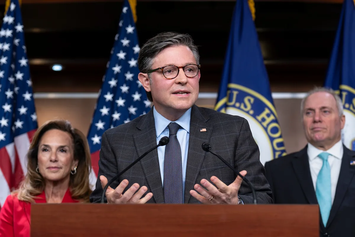 House passes bill to avert a government shutdown ahead of midterm elections