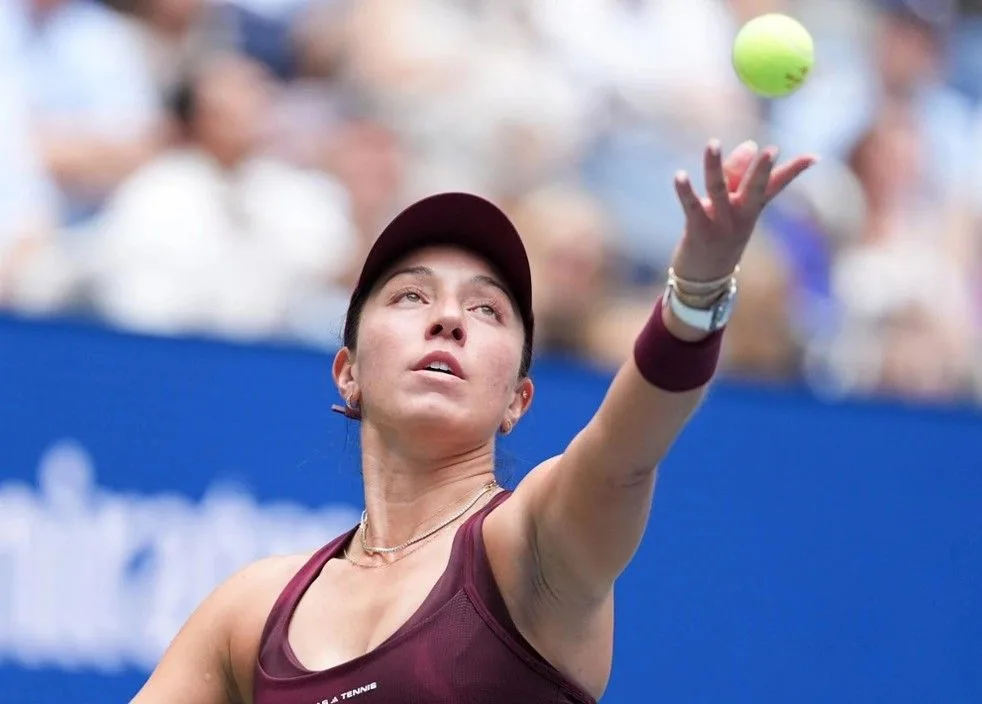 Pegula e Fernandez duelam na 3ª fase, Shnaider pega Townsend