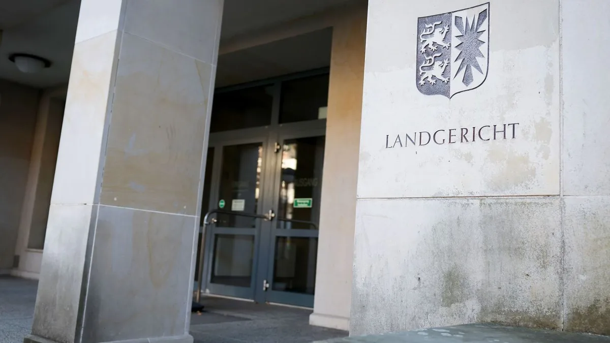 Gewalt im betreuten Wohnen: 35-Jähriger wegen Gewalt im betreuten Wohnen vor Gericht